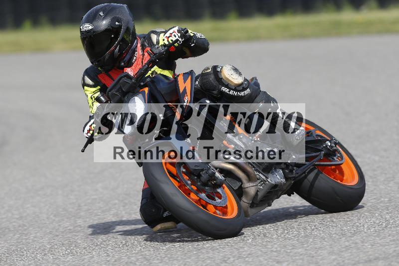 Archiv-2025/07 19.04.2025 Speer Racing ADR/Gruppe gelb/2